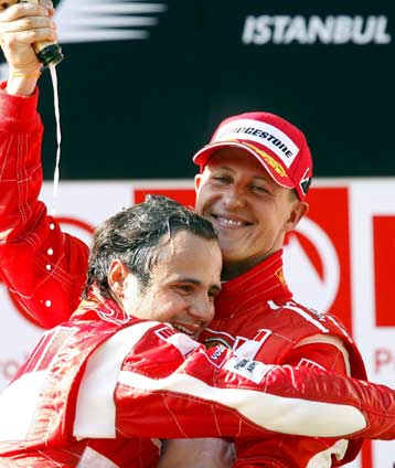 Ο Σουμάχερ επιστρέφει σε δράση στη Formula 1