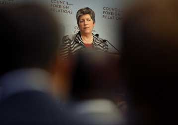 Μεγαλύτερη «εμπλοκή πολιτών» για αποφυγή τρομοκρατικών επιθέσεων ζητά η κυβέρνηση Ομπάμα