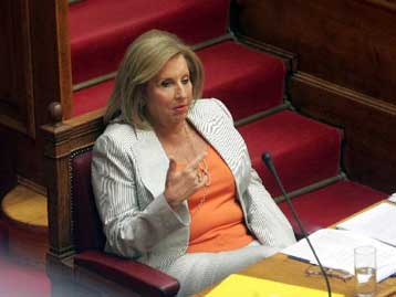 Ψηφίστηκε εν μέσω αντιδράσεων η τροπολογία για τα βαρέα και ανθυγιεινά