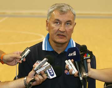 Ο Καζλάουσκας επιβεβαίωσε το «Run n Gun» της Εθνικής