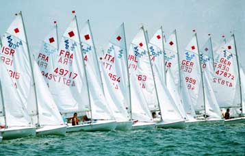 Στην 12η θέση βρίσκονται οι Τσιμπουκέλης/Καρώνης στο παγκόσμιο πρωτάθλημα 420