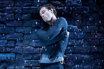 Αμερικανίδα μοντέλο έγκυος στο τέταρτο παιδί του Τζουντ Λο