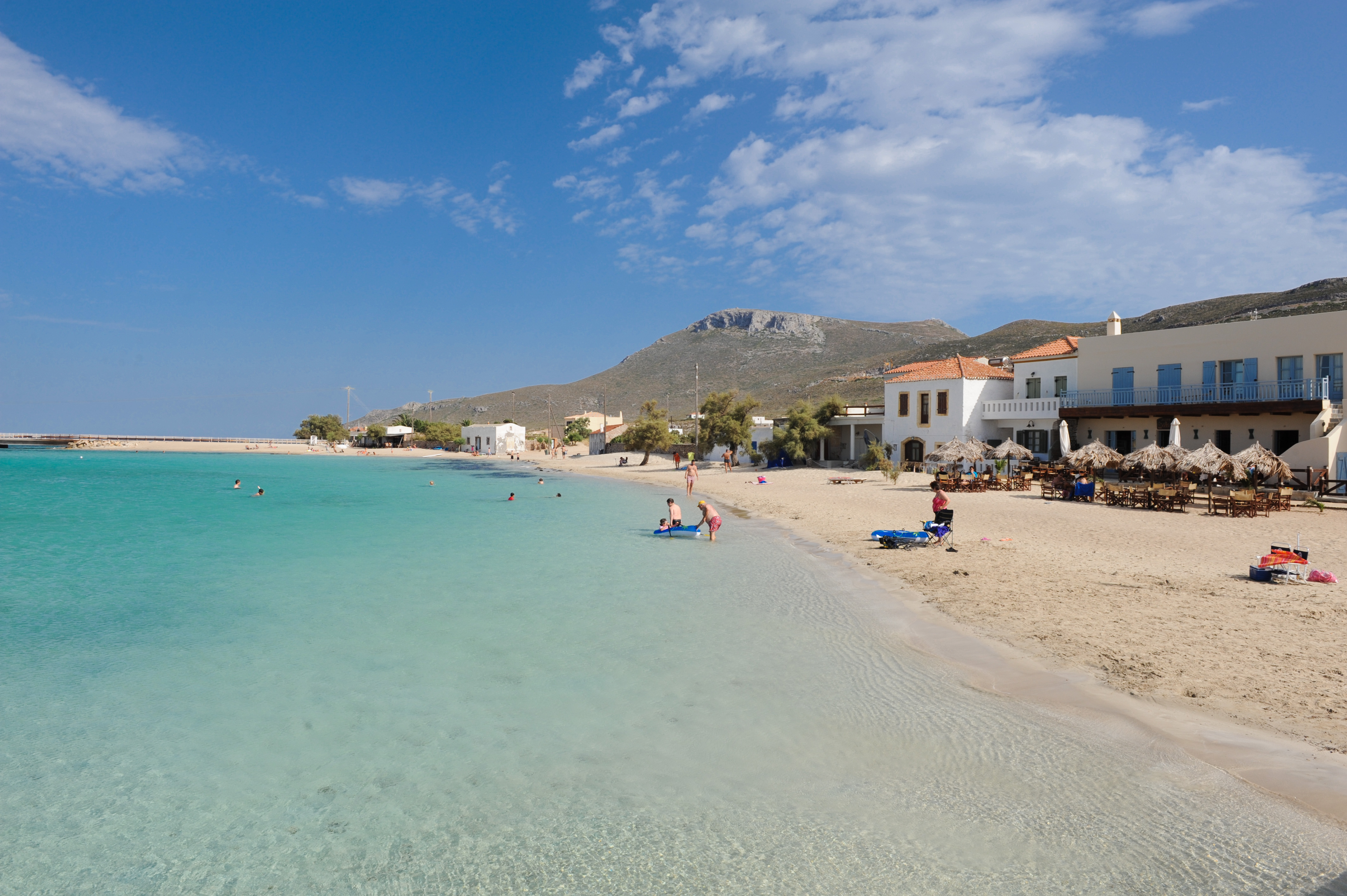 Το in.gr και ο Γιάννης Καλλίγερος σάς ταξιδεύουν στα Κύθηρα!