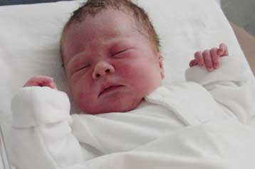 Τις δαπάνες της εξωσωματικής γονιμοποίησης θα καλύπτουν τα ασφαλιστικά ταμεία