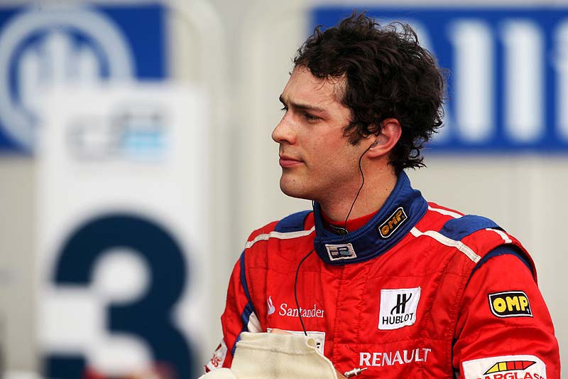 F1: Περιμένει μια θέση για το 2010 ο Bruno Senna