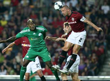 Τραυματίστηκε ο Ρέπκα, αμφίβολος με τον Παναθηναϊκό