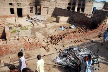 Συγκρούσεις χριστιανών-μουσουλμάνων στο ανατολικό Πακιστάν