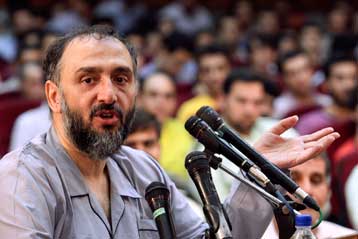 «Σόου» οι δίκες των 100 κρατουμένων στο Ιράν, λέει ο πρώην πρόεδρος Χαταμί