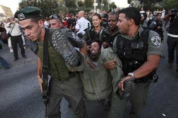 Κατακεραυνώνεται το Ισραήλ για την εκδίωξη Παλαιστινίων από την Ανατολική Ιερουσαλήμ