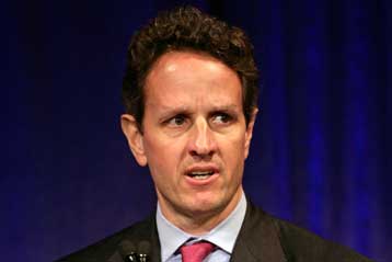 Καμπανάκι του Λευκού Οίκου για «αρκετές εκατοντάδες χιλιάδες» θέσεις εργασίας