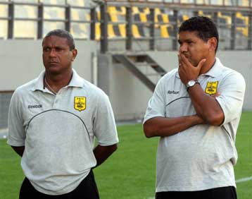 Μαζίνιο – Ντονάτο θέλουν Κύπελλο και Ευρώπη με Αρη