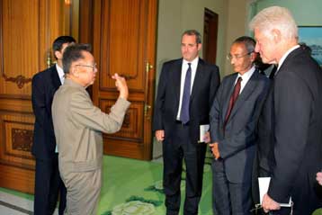 Ελεύθερες οι Αμερικανίδες δημοσιογράφοι που κρατούνταν στη Βόρειο Κορέα