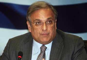 Δάνεια σε επιχειρήσεις με κρατική εγγύηση ανακοίνωσε το υπουργείο Οικονομίας