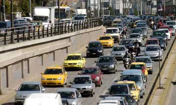 Πάνω από 33.000 ιδιοκτήτες ΙΧ δεν πλήρωσαν τέλη κυκλοφορίας