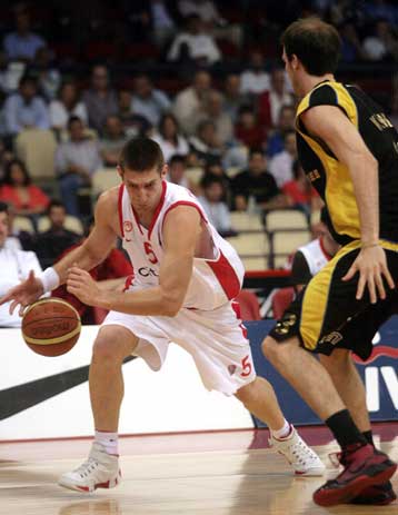 Ο Κελάτι… τρενάρει τον δανεισμό του Πελεκάνου στο Μαρούσι