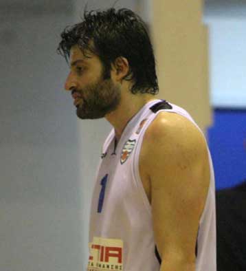 Μετά τον Φράνσις, η ΑΕΚ «κλείνει» και Καλλινικίδη