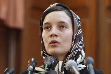 Πιέζει η Γαλλία για την αποφυλάκιση της νεαρής Κλοτίλντ Ρις στο Ιράν