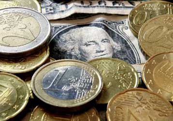 Κέρδη 12% για το ευρώ από τα χαμηλά του 2009