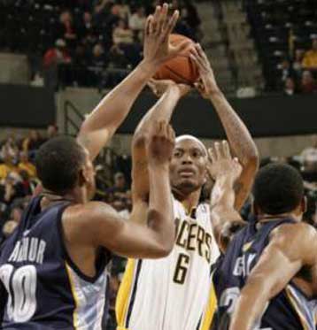 Σε συμφωνία με τον Τζον Έντουαρντς έφτασε ο Κολοσσός Ρόδου