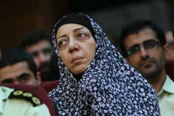 Ελεύθερη η Ιρανή υπάλληλος της γαλλικής πρεσβείας στην Τεχεράνη