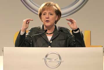 Έτοιμη να παρέμβει υπέρ της Magna για την Opel η Γερμανίδα καγκελάριος