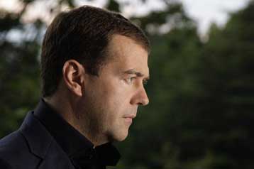 Η Ρωσία κήρυξε «ψυχρό πόλεμο» στην Ουκρανία του Γιουστσένκο