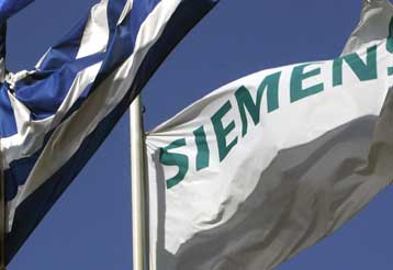 Πολιτικές κόντρες εξακολουθούν να προκαλούν οι ισχυρισμοί Χριστοφoράκου