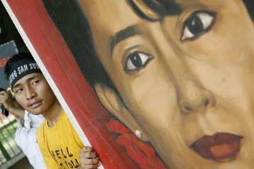 Κυρώσεις της ΕΕ στους δικαστές της χούντας για τη νέα καταδίκη της Σούου Κίι