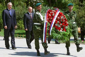 Διαμαρτυρία από την ΕE για την επίσκεψη Πούτιν στην Αμπχαζία