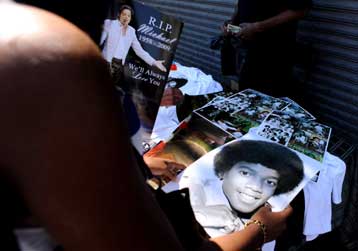 Κατακόρυφη αύξηση σημειώνουν τα περιουσιακά στοιχεία του Μάικλ Τζάκσον