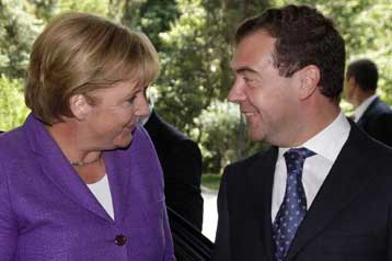 Καταδικάζει ηχηρά η Μέρκελ τις δολοφονίες ακτιβιστών στην Τσετσενία