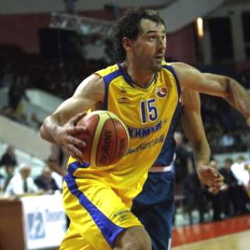 Πέρασε τα ιατρικά και παρουσιάζεται τη Δευτέρα από τη Ρεάλ ο Γκαρμπαχόσα