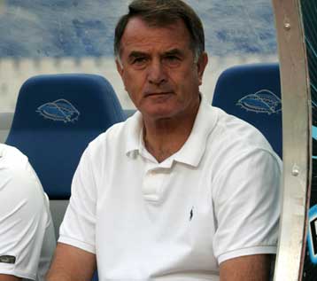 Είδε Βασλούι ο Μπάγεβιτς, έρχεται η Δευτέρα ο Αραούχο