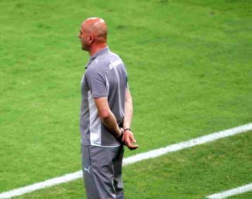 Τα τελευταία πλάνα του Κετσπάγια πριν την αναχώρηση του Ολυμπιακού