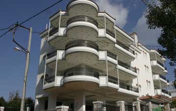 Δεν υπάρχει θέμα προστίμου μετά την «τακτοποίηση» των ημιυπαίθριων, λέει η ΠΟΜΙΔΑ