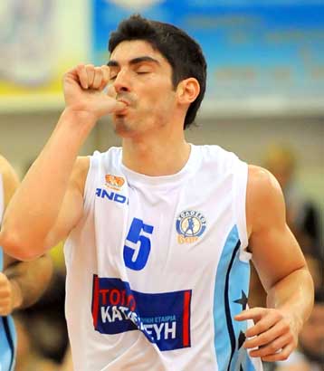 Από τον Παντελιάδη κρίνονται οι διαπραγματεύσεις του Κολοσσού με Στεφανίδη