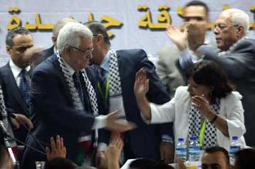 Η Φατάχ θα κέρδιζε τη Χαμάς εάν γίνονταν σήμερα εκλογές στα Παλαιστινιακά Εδάφη