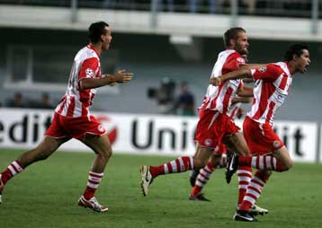 «Πυροβόλησε» τους… σερίφηδες ο Ολυμπιακός και έκλεισε θέση στους ομίλους