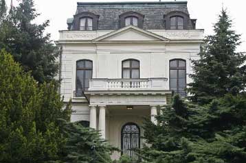 Απελαύνουν διπλωμάτες Ρωσία και Τσεχία με φόντο διαμάχη για κατασκοπεία