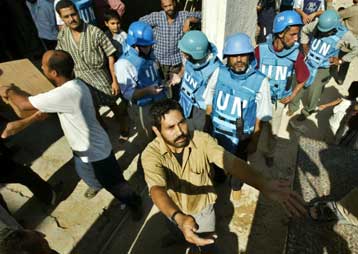 Παγκόσμια ημέρα για το προσωπικό των ανθρωπιστικών αποστολών καθιερώνει ο ΟΗΕ