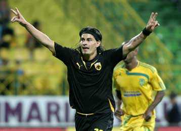 Ψαλιδισμένα φτερά για τους «Δικέφαλους», ισοπαλία για τον ΠΑΟΚ, ήττα για την ΑΕΚ