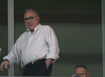 Σε φουλ αναζήτηση για αριστερό χαφ ο Ολυμπιακός