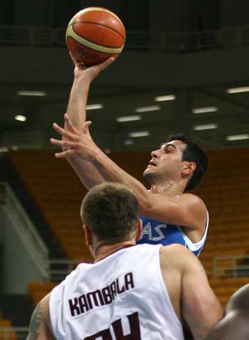 Περίπατος της εθνικής με 80-52 επί της Λετονίας