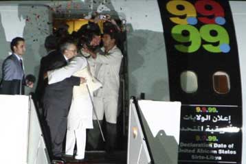 Οργισμένες ΗΠΑ και Βρετανία από τη «λαοθάλασσα» για τον βομβιστή του Λόκερμπι