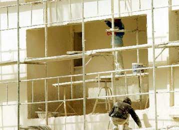 Μείωση 4,3% στις τιμές των οικοδομικών υλικών τον Ιούλιο