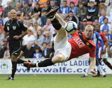 Ξέσπασε η Γιουνάτεντ, συνεχίζει εντυπωσιακά η Αρσεναλ