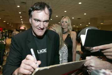 Θριαμβεύουν οι «Αδωξοι Μπάσταρδη» του Ταραντίνο στο αμερικανικό box office