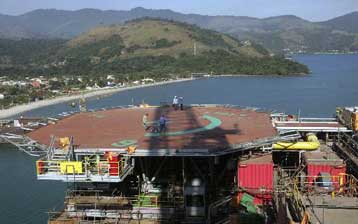 Πάνω από τα 74 δολάρια, σε υψηλό δεκαμήνου, ενισχύεται το πετρέλαιο