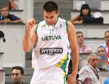 Υπόσχεση για σκληρή δουλειά στους φιλάθλους του Ολυμπιακού, από τον Κλέιζα