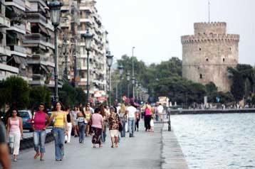 Ισχυρή βροχόπτωση έφερε προβλήματα στην Θεσσαλονίκη